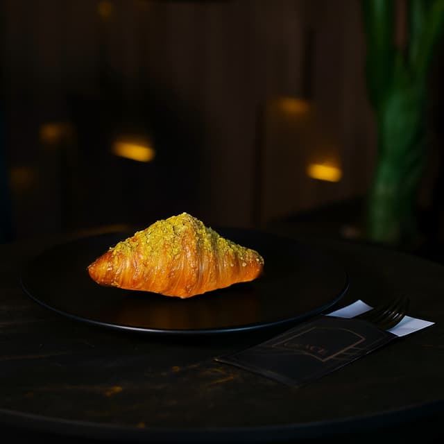 Pistachio Croissant